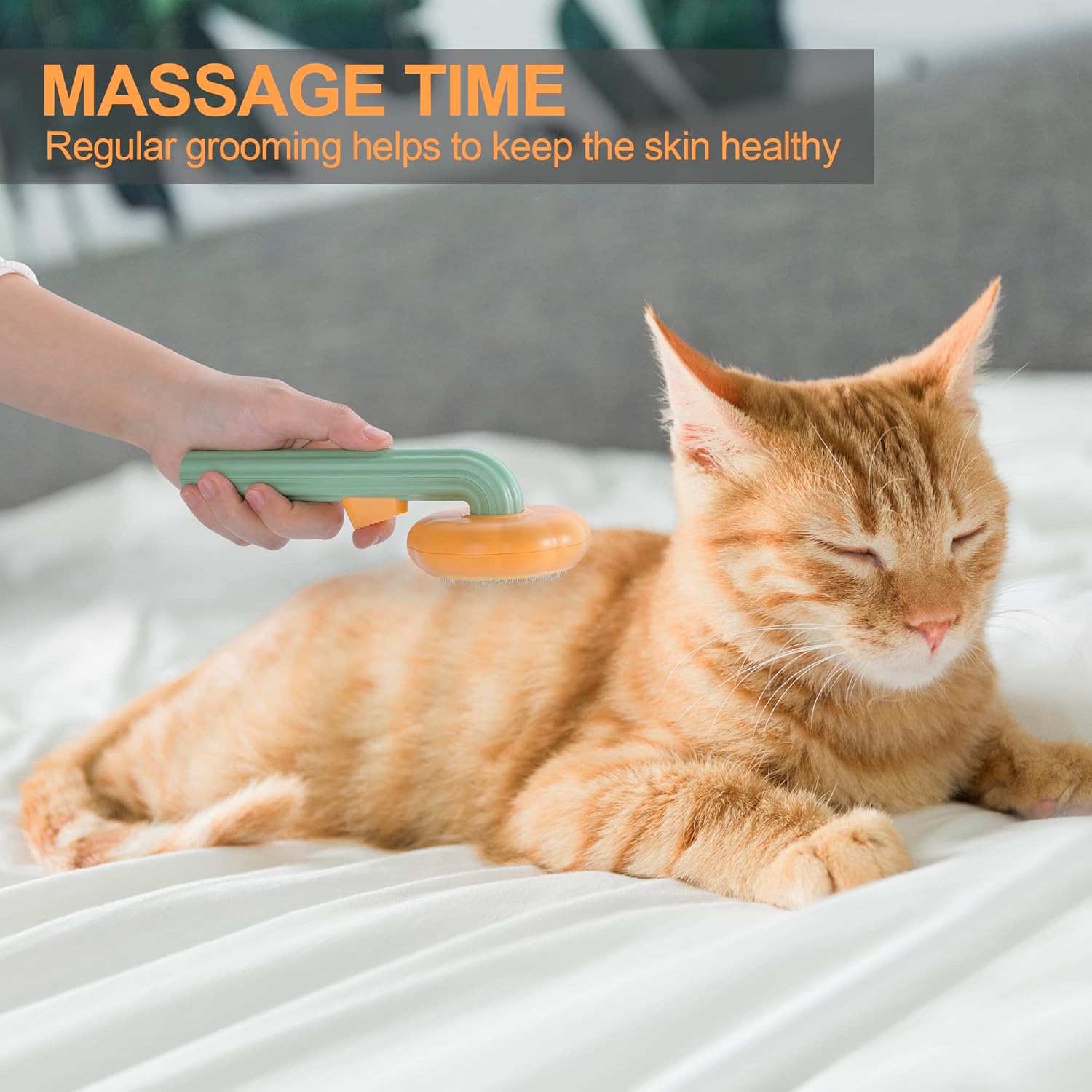 Furloo Self Cleaning Slicker Brush